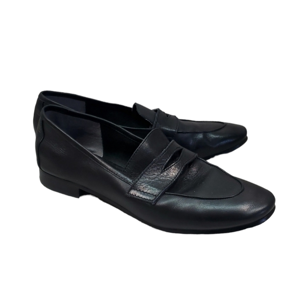 Marc Fisher Women LTD Leather Loafer Slip on shoes sz 6M